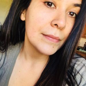 Meet your Posher, Edith